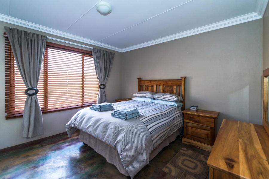 Commercial Property for Sale in Willowmore Eastern Cape